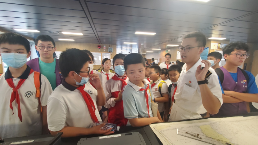极地中心开展系列活动庆祝中国共产党成立102周年 (有图)1116